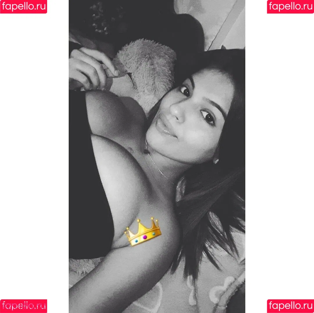Maria Paola / Paola Contreras / mariaborjass / mariapcm_ Onlyfans Photo Gallery 
