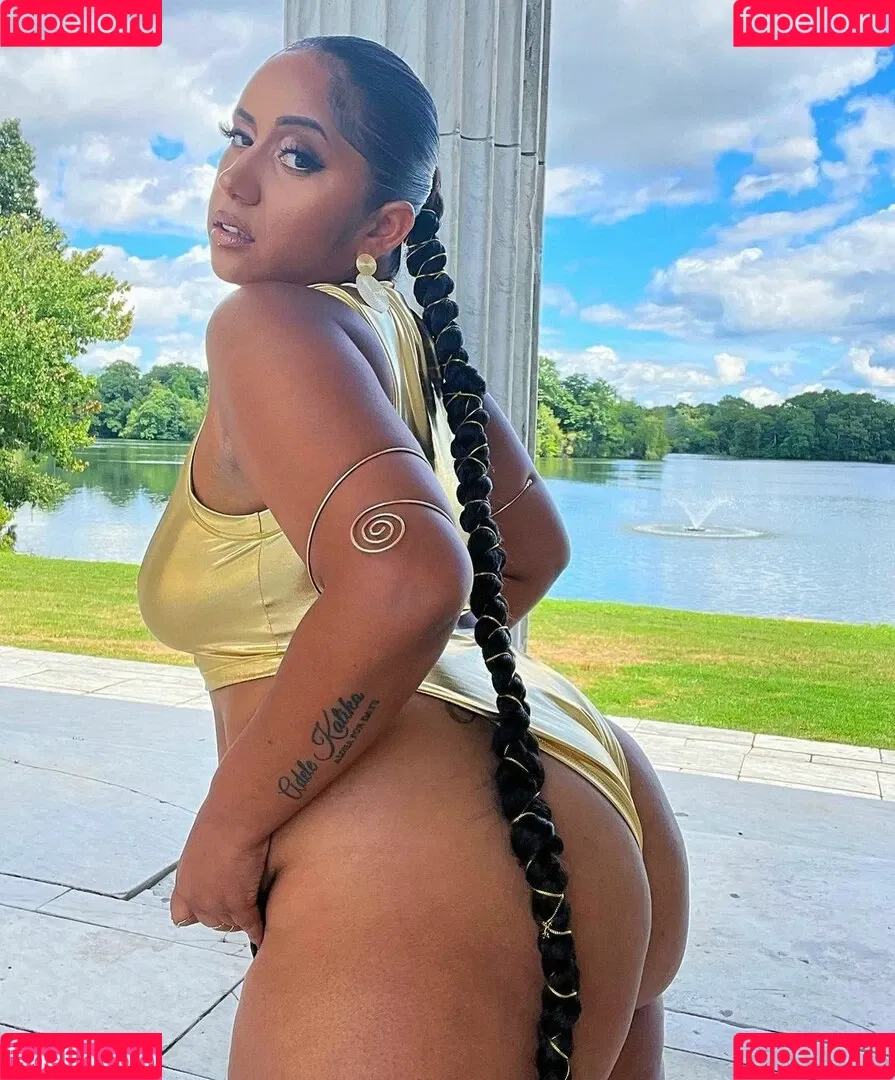 tianatee / tianatee808 Onlyfans Photo Gallery 