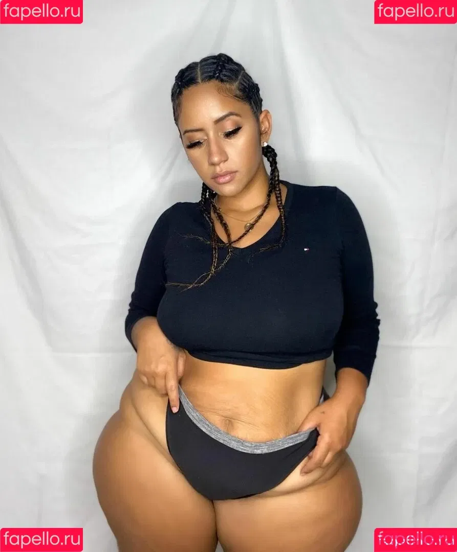 tianatee / tianatee808 Onlyfans Photo Gallery 