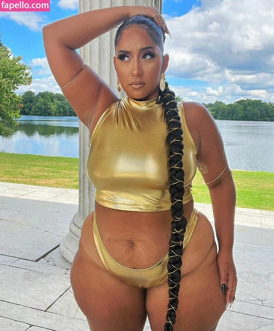 tianatee / tianatee808 Onlyfans Photo Gallery 