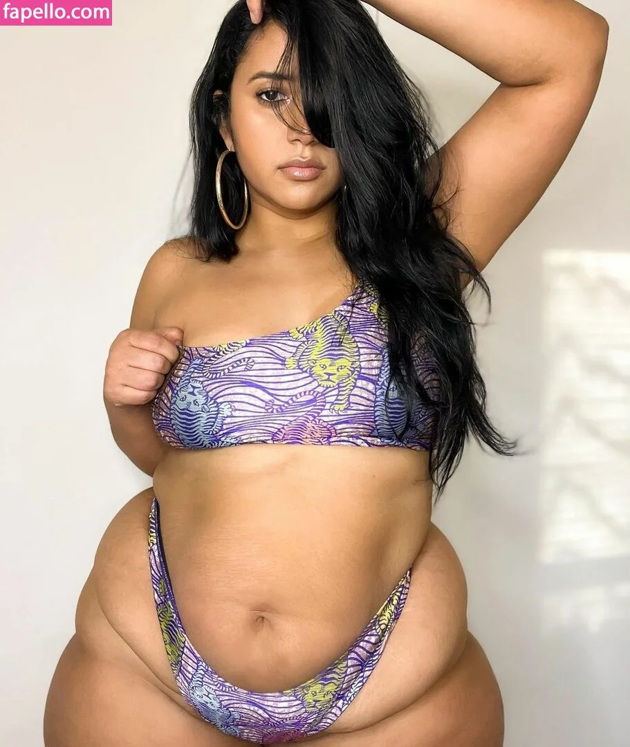 tianatee / tianatee808 Onlyfans Photo Gallery 