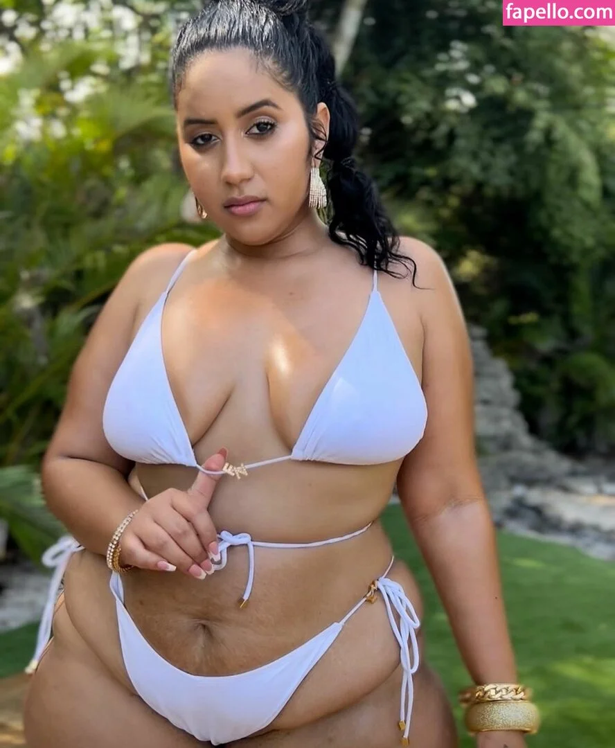 tianatee / tianatee808 Onlyfans Photo Gallery 