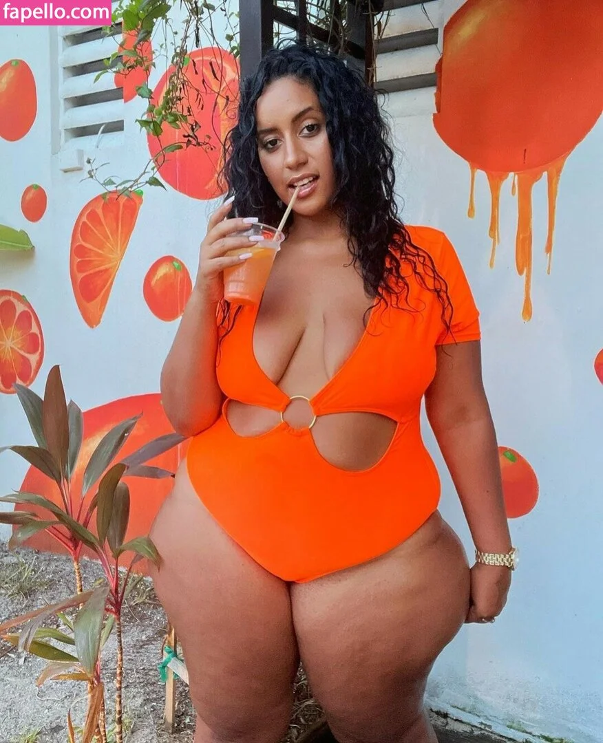 tianatee / tianatee808 Onlyfans Photo Gallery 