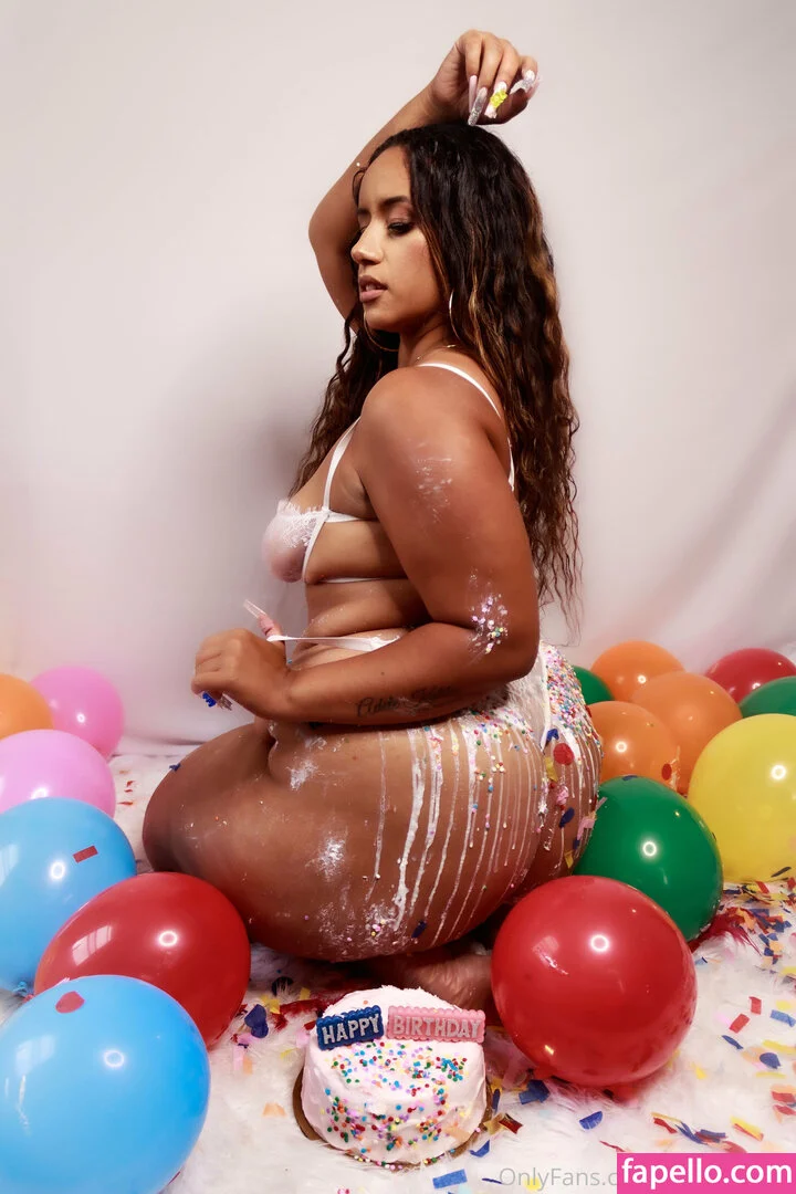 tianatee / tianatee808 Onlyfans Photo Gallery 