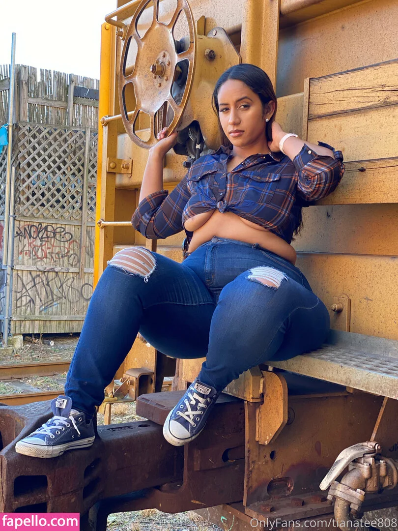 tianatee / tianatee808 Onlyfans Photo Gallery 