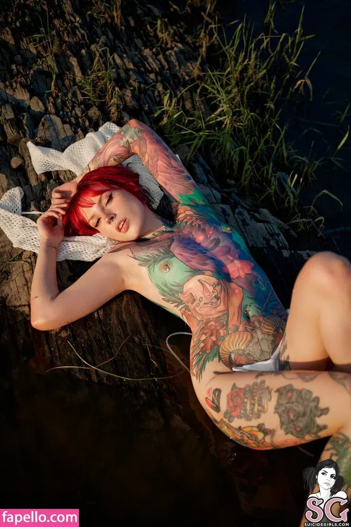 Helly_Rite / Hellyrite / hellia_sg Onlyfans Photo Gallery 