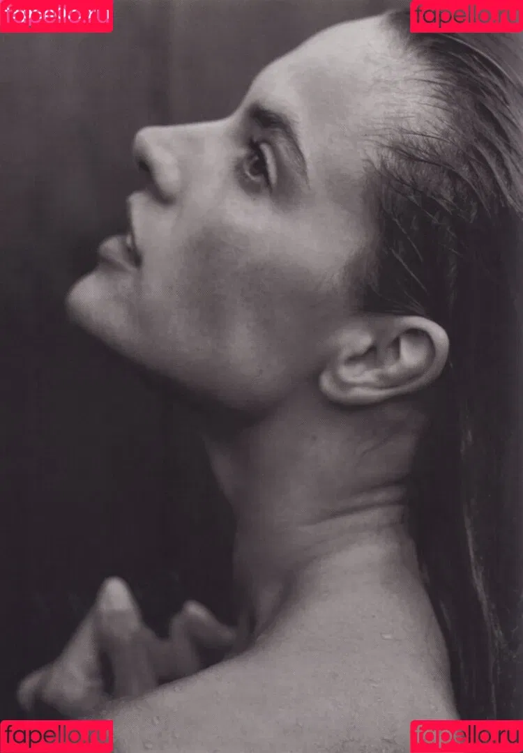Alessandra Ambrosio / aleambrosio / alelovesanja / alessandraambrosio Onlyfans Photo Gallery 