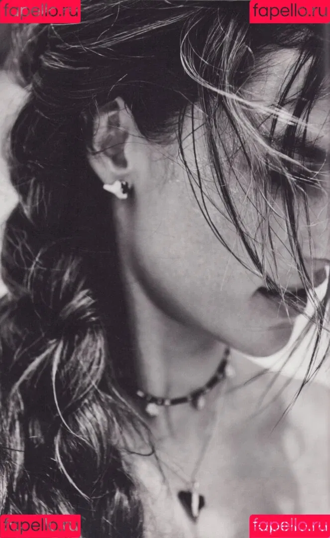 Alessandra Ambrosio / aleambrosio / alelovesanja / alessandraambrosio Onlyfans Photo Gallery 