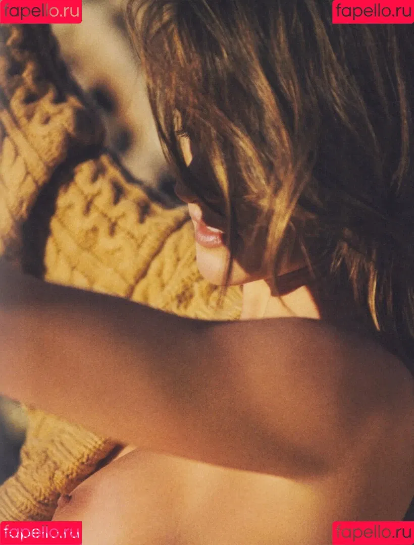 Alessandra Ambrosio / aleambrosio / alelovesanja / alessandraambrosio Onlyfans Photo Gallery 