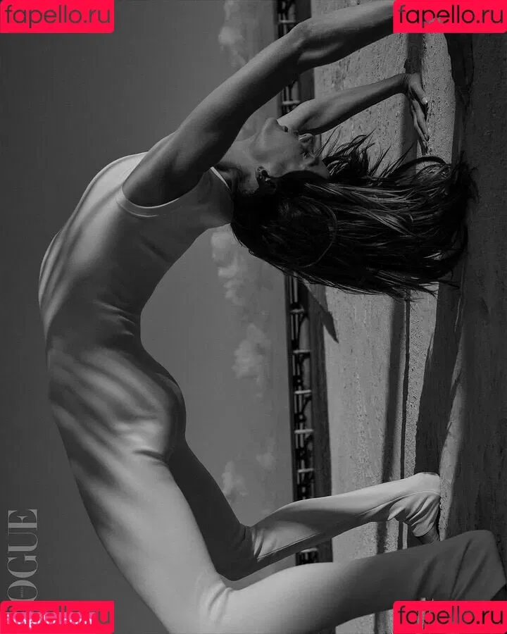 Alessandra Ambrosio / aleambrosio / alelovesanja / alessandraambrosio Onlyfans Photo Gallery 