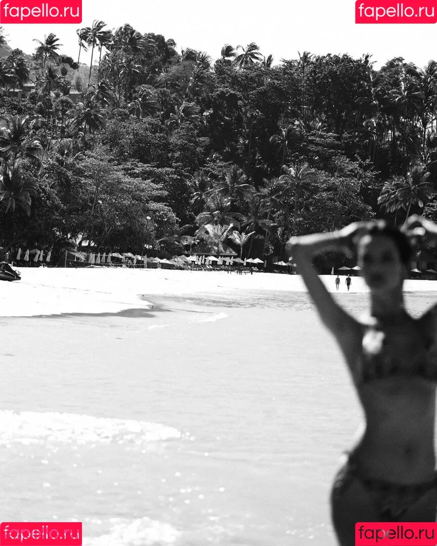Alessandra Ambrosio / aleambrosio / alelovesanja / alessandraambrosio Onlyfans Photo Gallery 