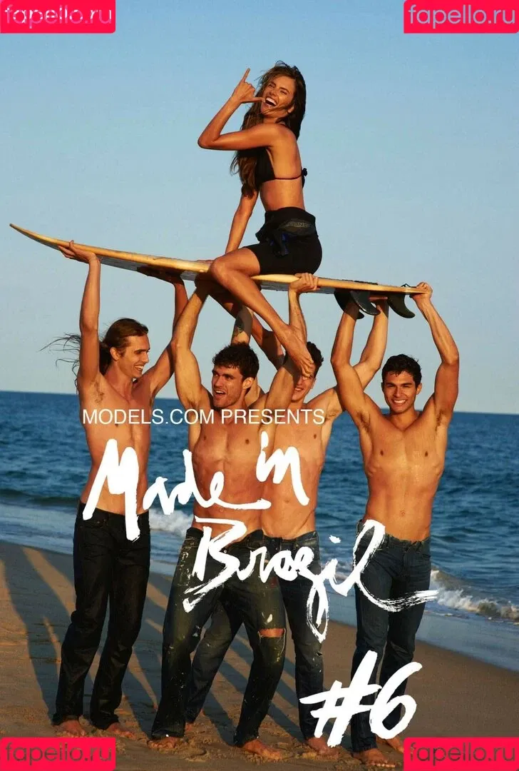 Alessandra Ambrosio / aleambrosio / alelovesanja / alessandraambrosio Onlyfans Photo Gallery 