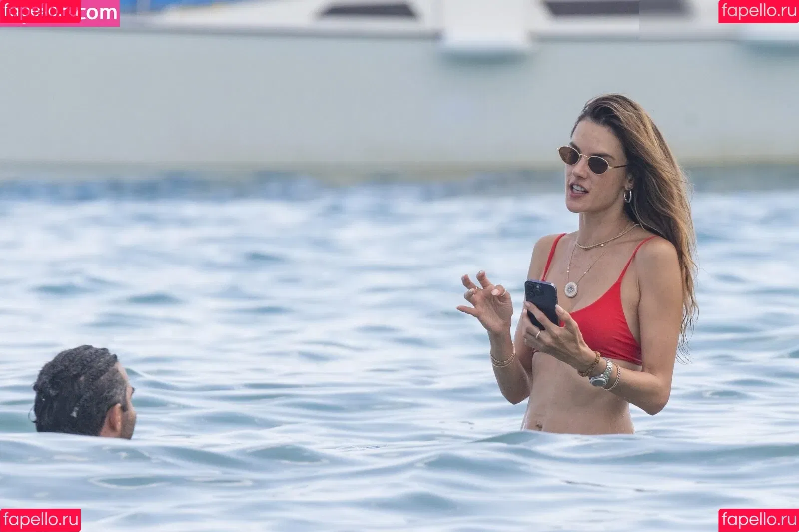 Alessandra Ambrosio / aleambrosio / alelovesanja / alessandraambrosio Onlyfans Photo Gallery 