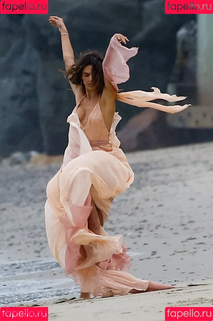 Alessandra Ambrosio / aleambrosio / alelovesanja / alessandraambrosio Onlyfans Photo Gallery 