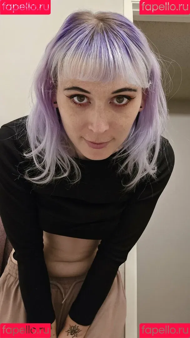 Princess Ivy / Princess_Smut / carrion_princess / gwyndolinmoon / princessivyofficial / princessofyourdreams Onlyfans Photo Gallery 