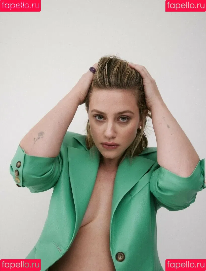 Lili Reinhart / Unpublished Photos / lilireinhart Onlyfans Photo Gallery 