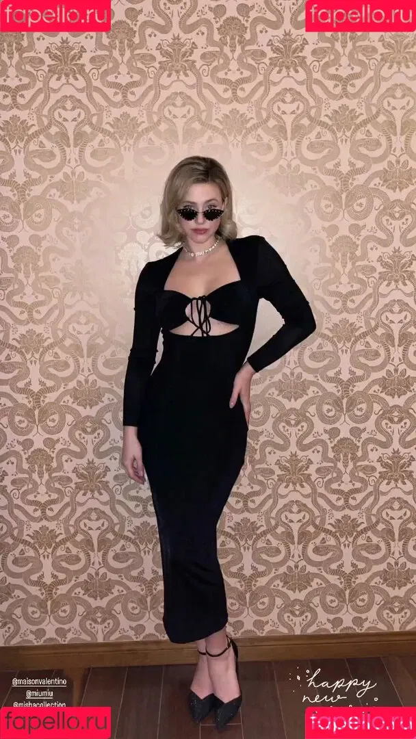 Lili Reinhart / Unpublished Photos / lilireinhart Onlyfans Photo Gallery 