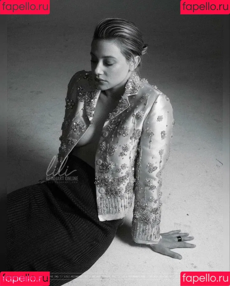 Lili Reinhart / Unpublished Photos / lilireinhart Onlyfans Photo Gallery 
