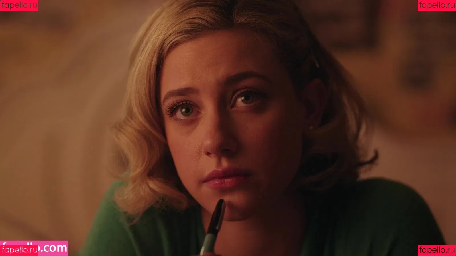 Lili Reinhart / Unpublished Photos / lilireinhart Onlyfans Photo Gallery 