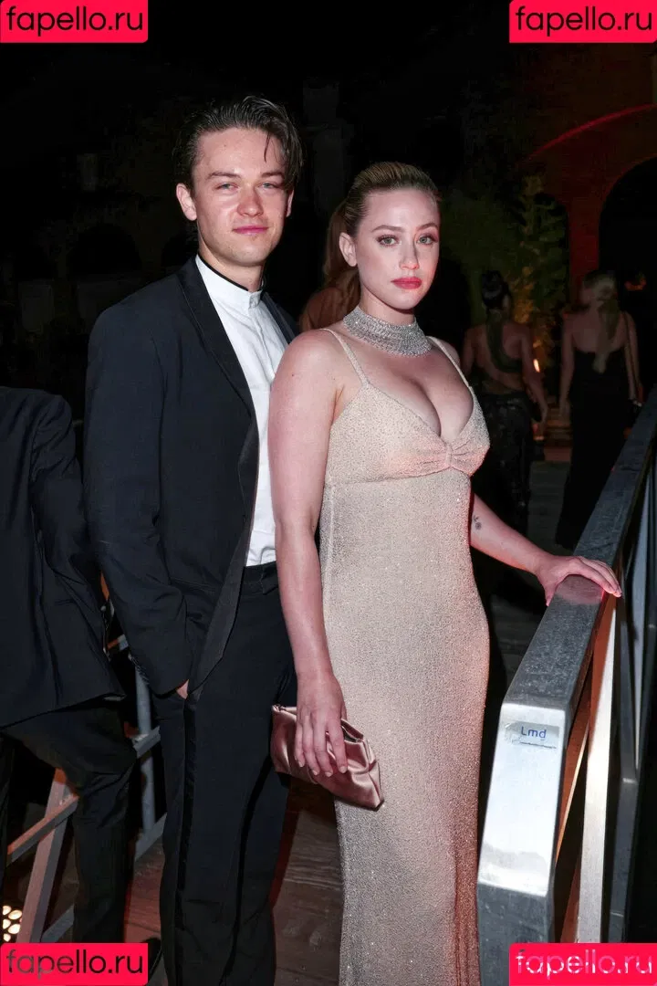 Lili Reinhart / Unpublished Photos / lilireinhart Onlyfans Photo Gallery 