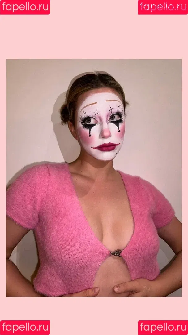 Lili Reinhart / Unpublished Photos / lilireinhart Onlyfans Photo Gallery 
