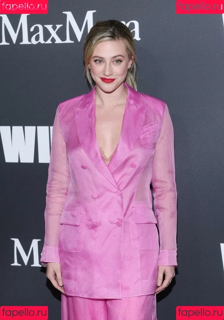 Lili Reinhart / Unpublished Photos / lilireinhart Onlyfans Photo Gallery 