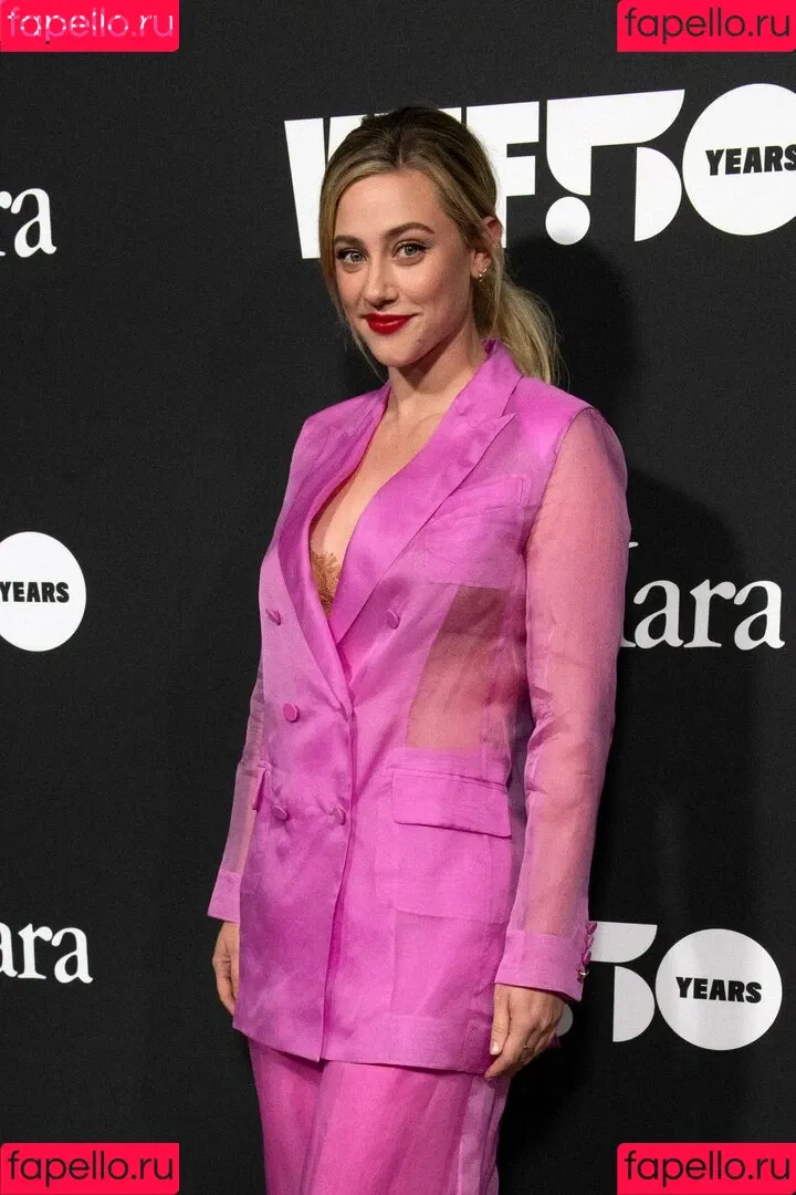 Lili Reinhart / Unpublished Photos / lilireinhart Onlyfans Photo Gallery 