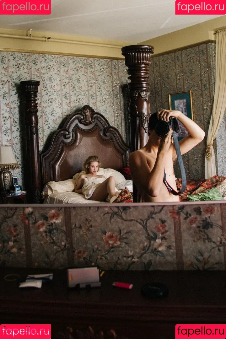 Lili Reinhart / Unpublished Photos / lilireinhart Onlyfans Photo Gallery 