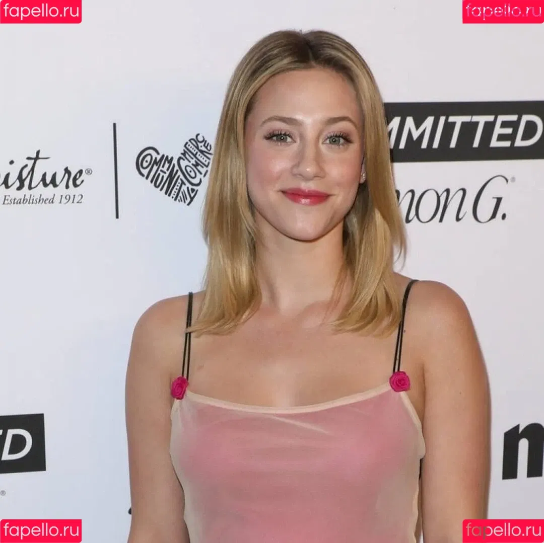 Lili Reinhart / Unpublished Photos / lilireinhart Onlyfans Photo Gallery 