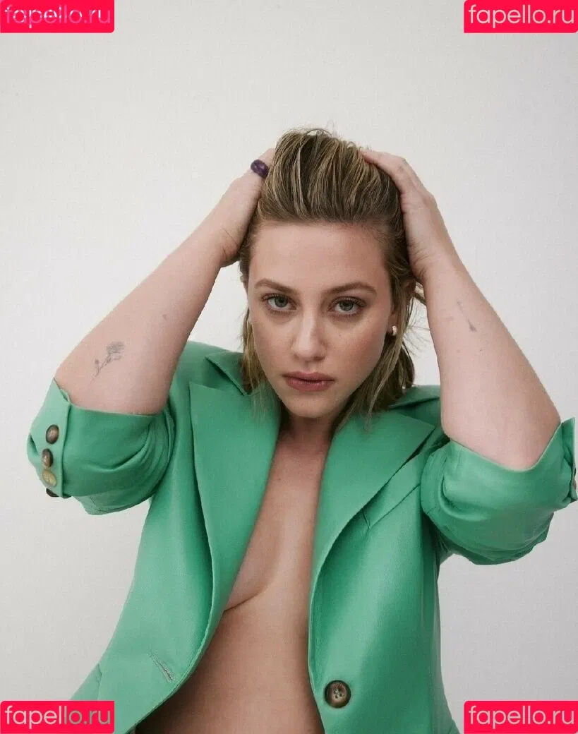 Lili Reinhart / Unpublished Photos / lilireinhart Onlyfans Photo Gallery 