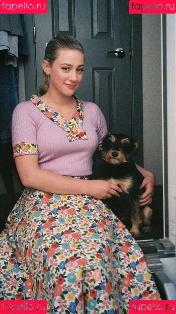 Lili Reinhart / Unpublished Photos / lilireinhart Onlyfans Photo Gallery 