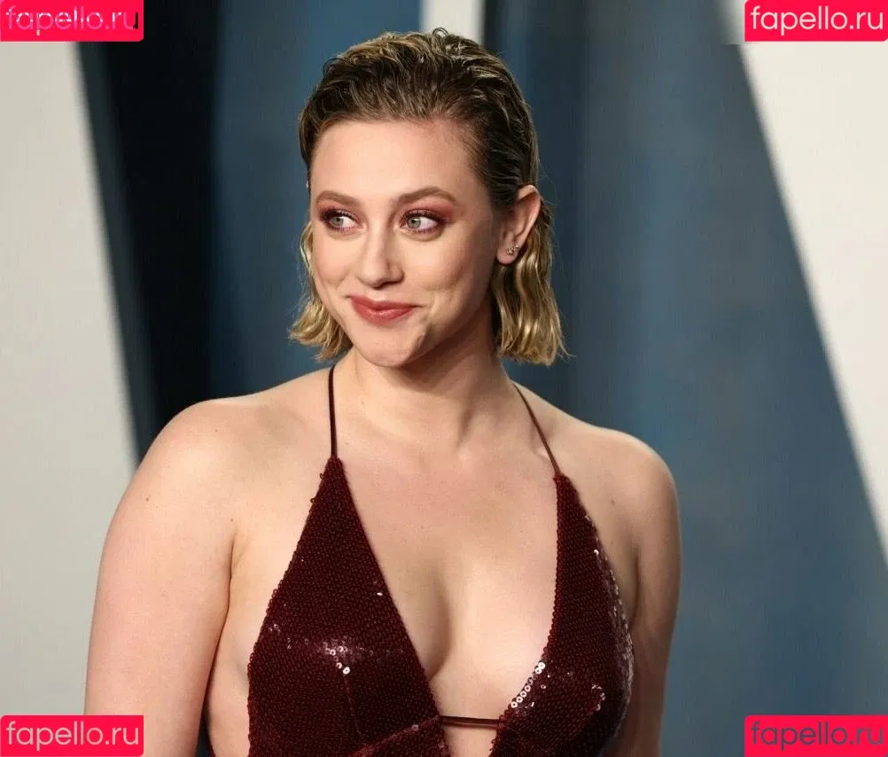 Lili Reinhart / Unpublished Photos / lilireinhart Onlyfans Photo Gallery 