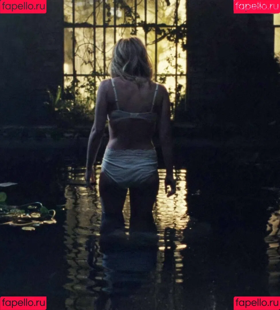 Lili Reinhart / Unpublished Photos / lilireinhart Onlyfans Photo Gallery 