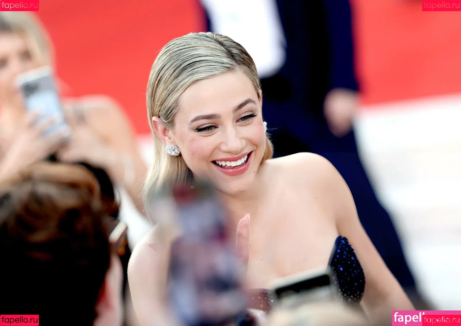 Lili Reinhart / Unpublished Photos / lilireinhart Onlyfans Photo Gallery 