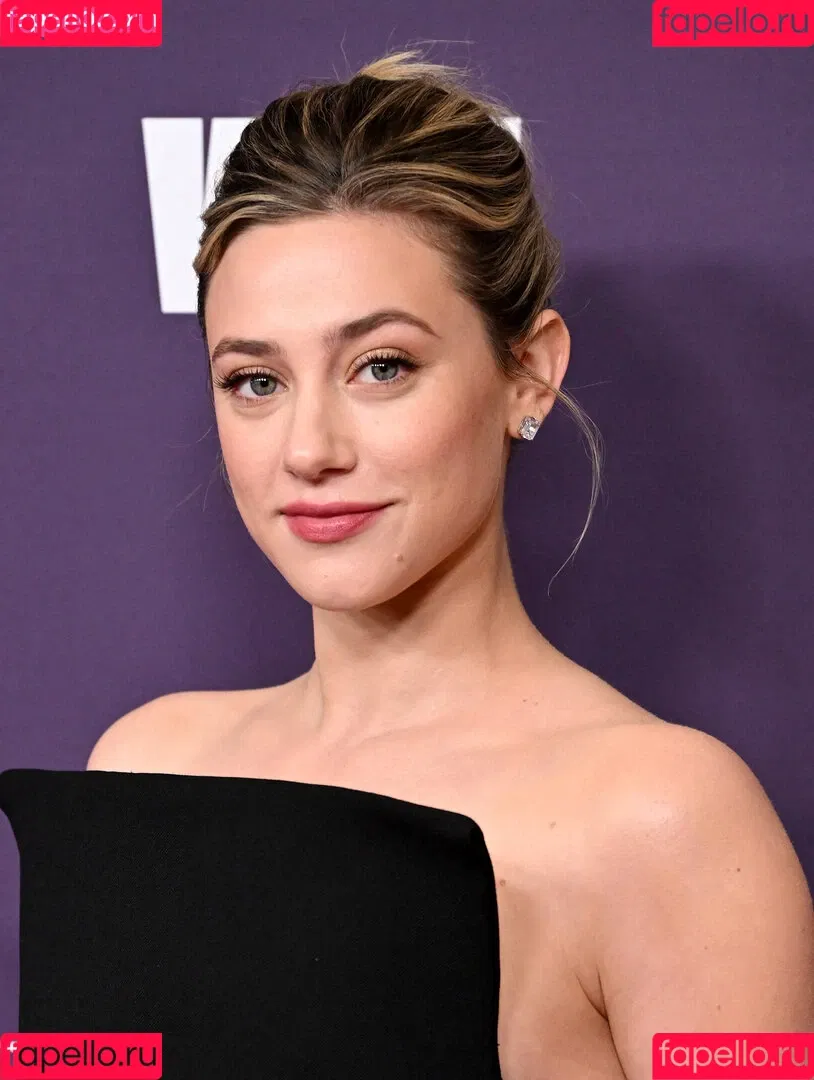 Lili Reinhart / Unpublished Photos / lilireinhart Onlyfans Photo Gallery 