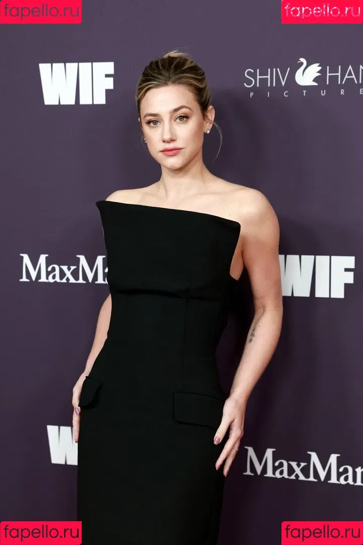 Lili Reinhart / Unpublished Photos / lilireinhart Onlyfans Photo Gallery 