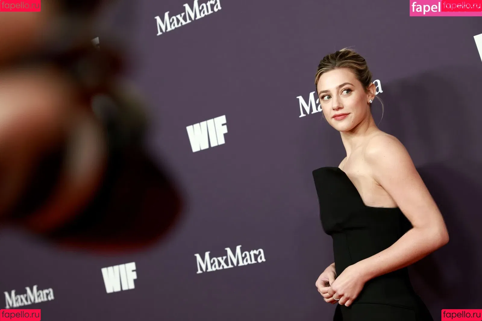 Lili Reinhart / Unpublished Photos / lilireinhart Onlyfans Photo Gallery 