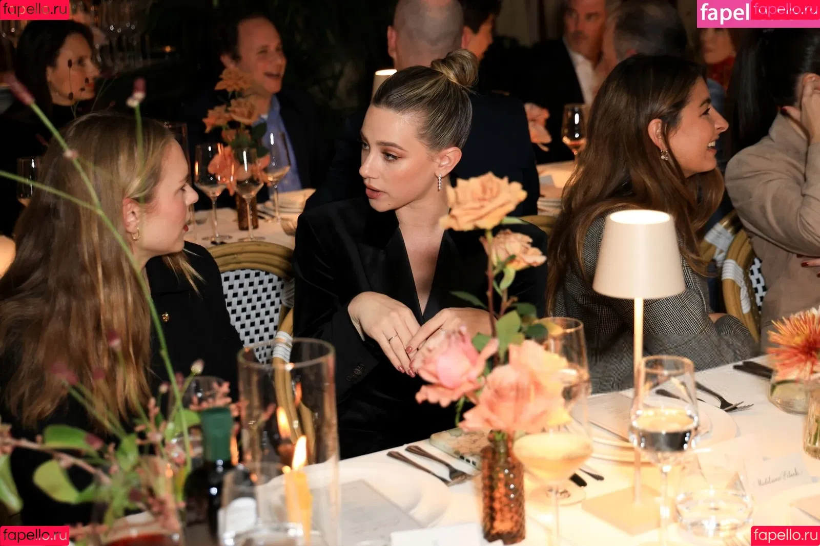Lili Reinhart / Unpublished Photos / lilireinhart Onlyfans Photo Gallery 