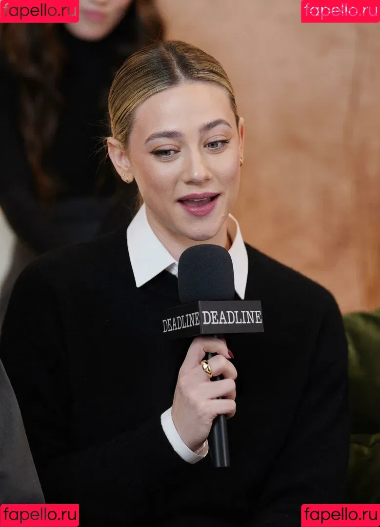 Lili Reinhart / Unpublished Photos / lilireinhart Onlyfans Photo Gallery 