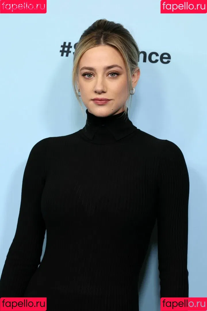 Lili Reinhart / Unpublished Photos / lilireinhart Onlyfans Photo Gallery 