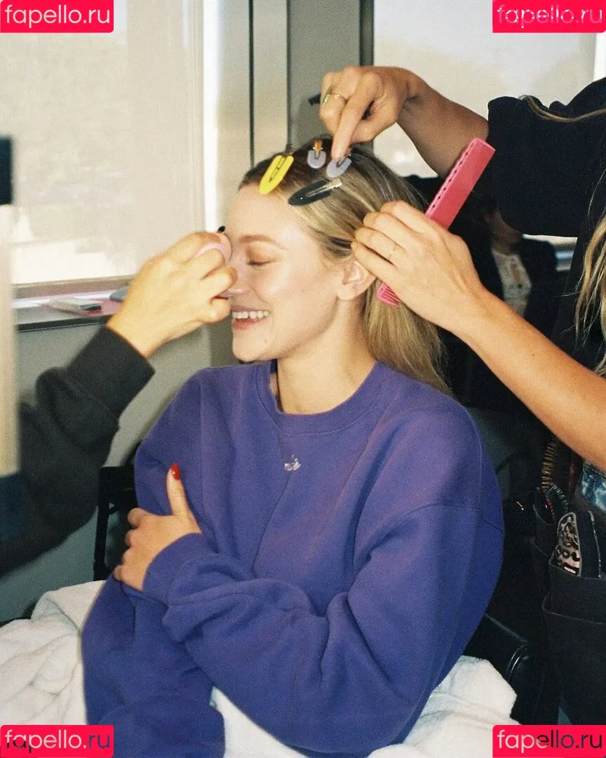 Lili Reinhart / Unpublished Photos / lilireinhart Onlyfans Photo Gallery 