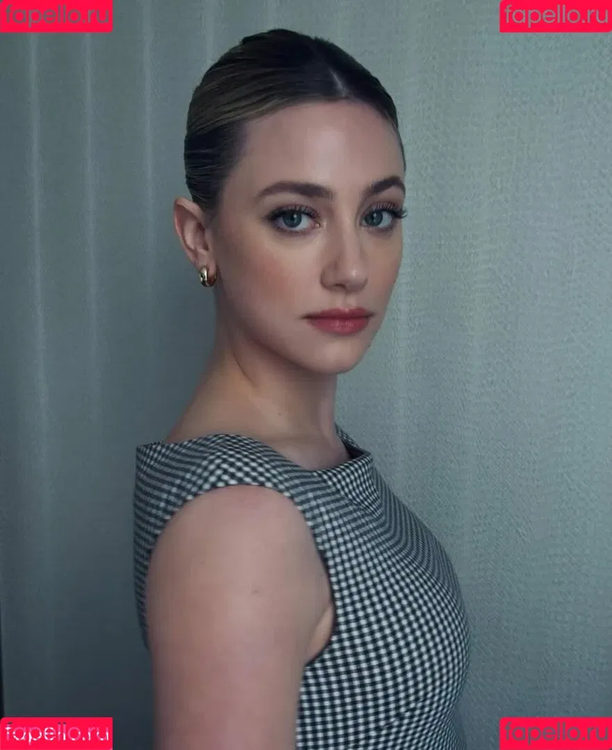 Lili Reinhart / Unpublished Photos / lilireinhart Onlyfans Photo Gallery 