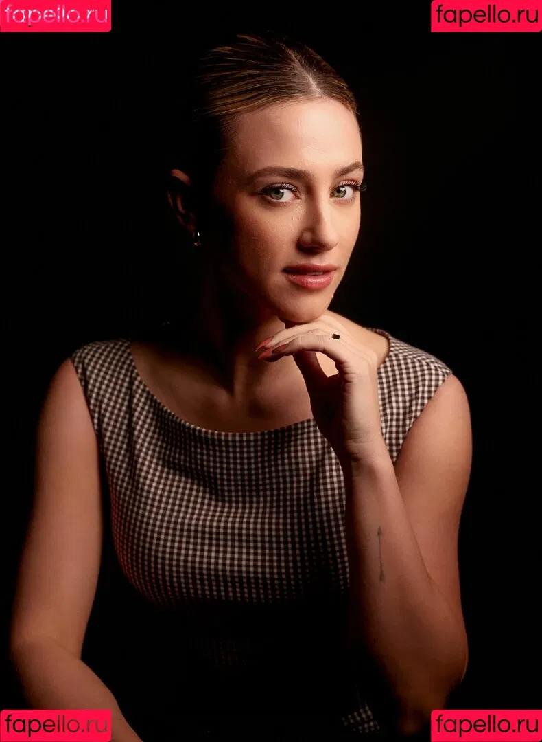 Lili Reinhart / Unpublished Photos / lilireinhart Onlyfans Photo Gallery 