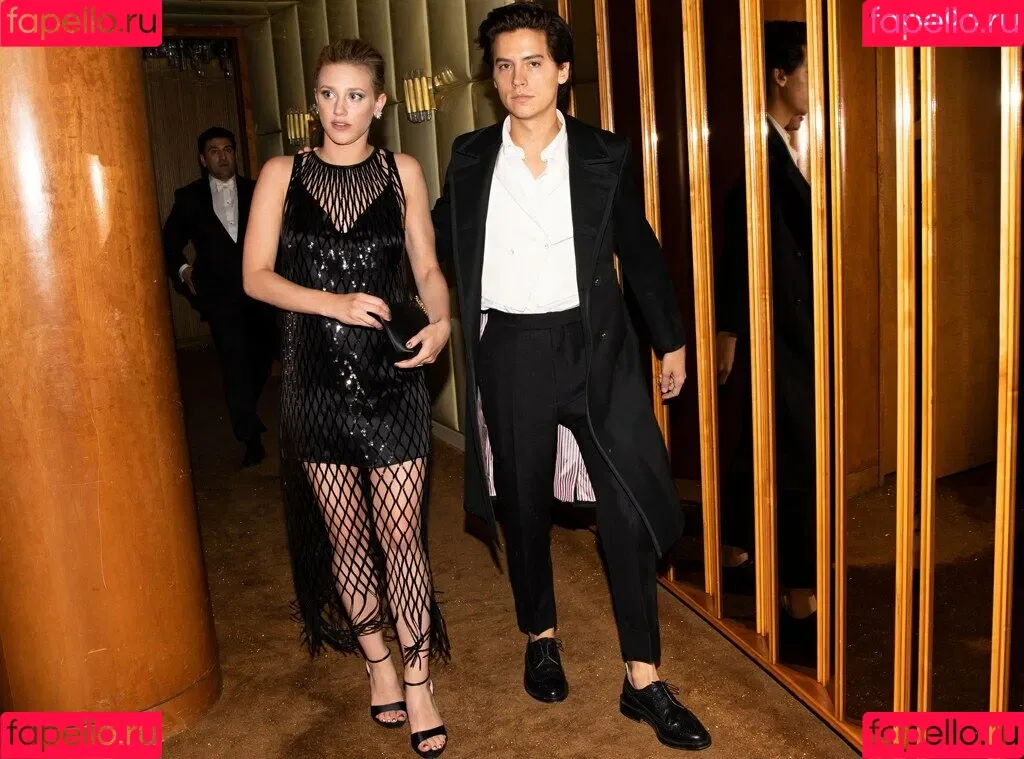 Lili Reinhart / Unpublished Photos / lilireinhart Onlyfans Photo Gallery 