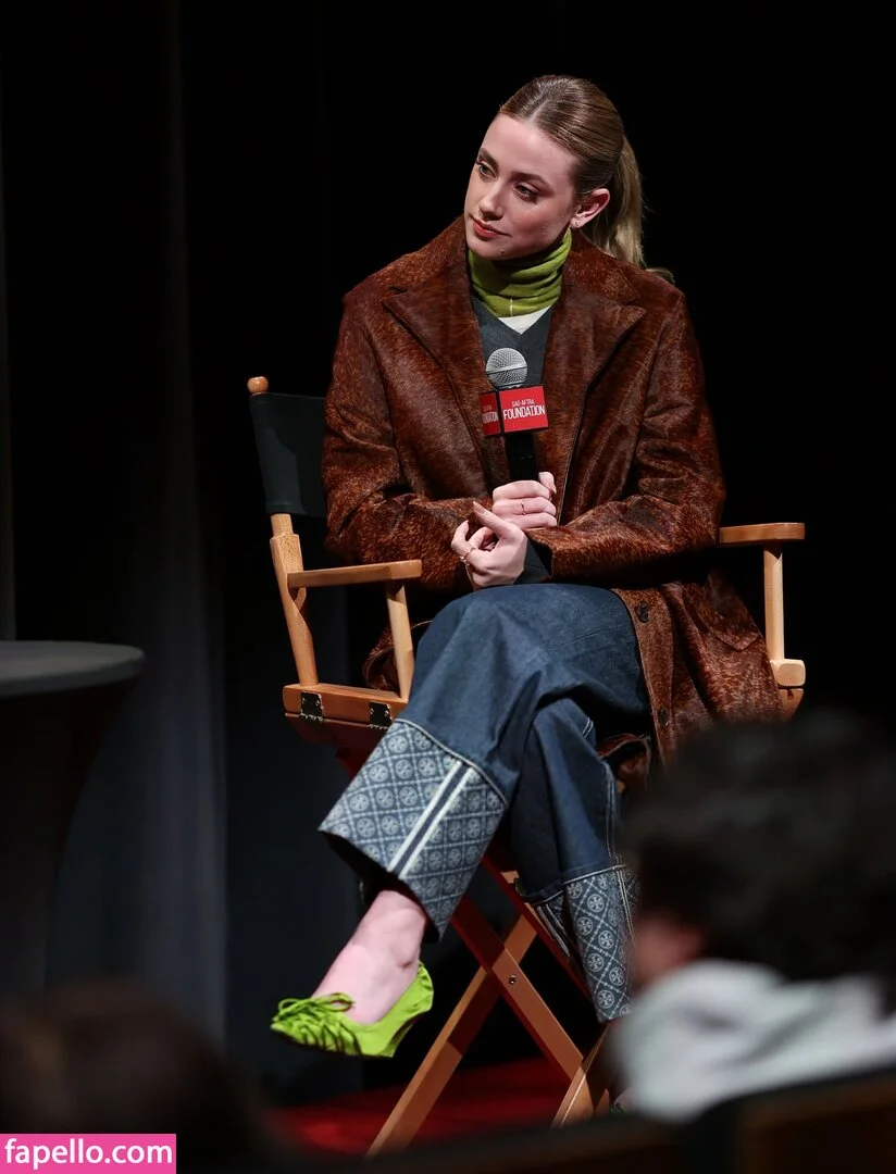 Lili Reinhart / Unpublished Photos / lilireinhart Onlyfans Photo Gallery 