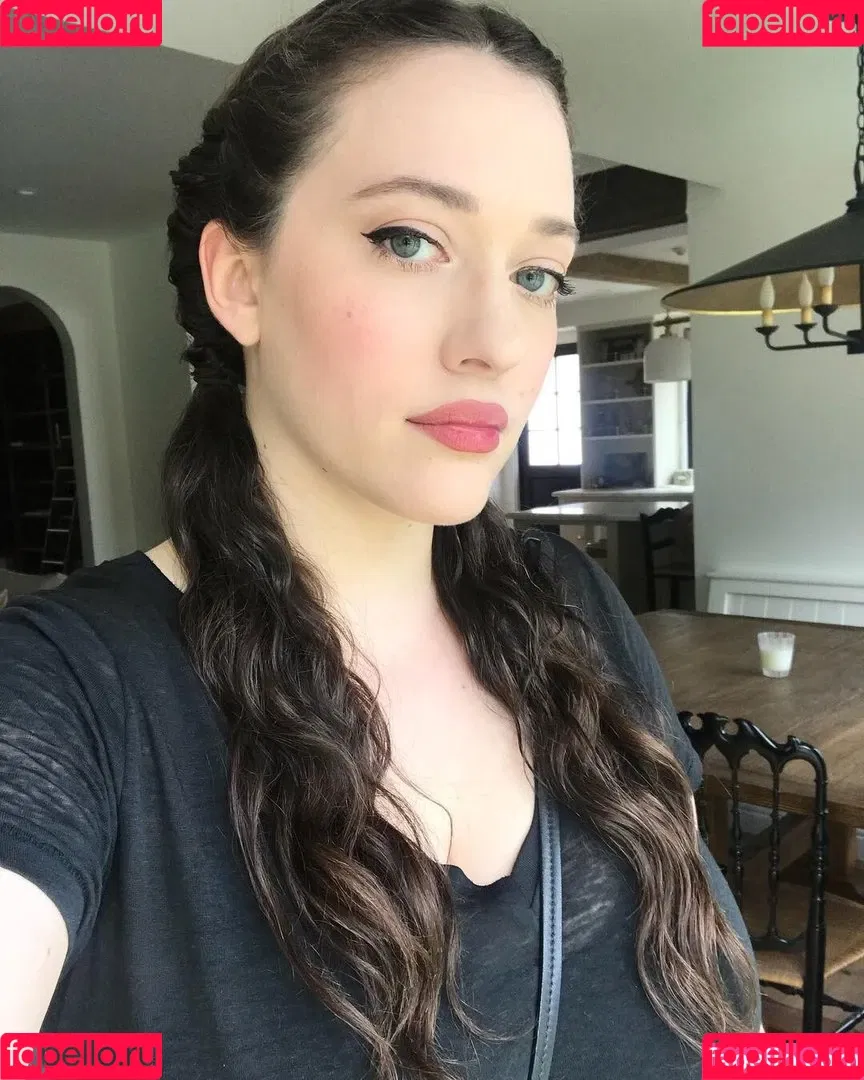 Kat Dennings / OfficialKat / katdenningsss Onlyfans Photo Gallery 