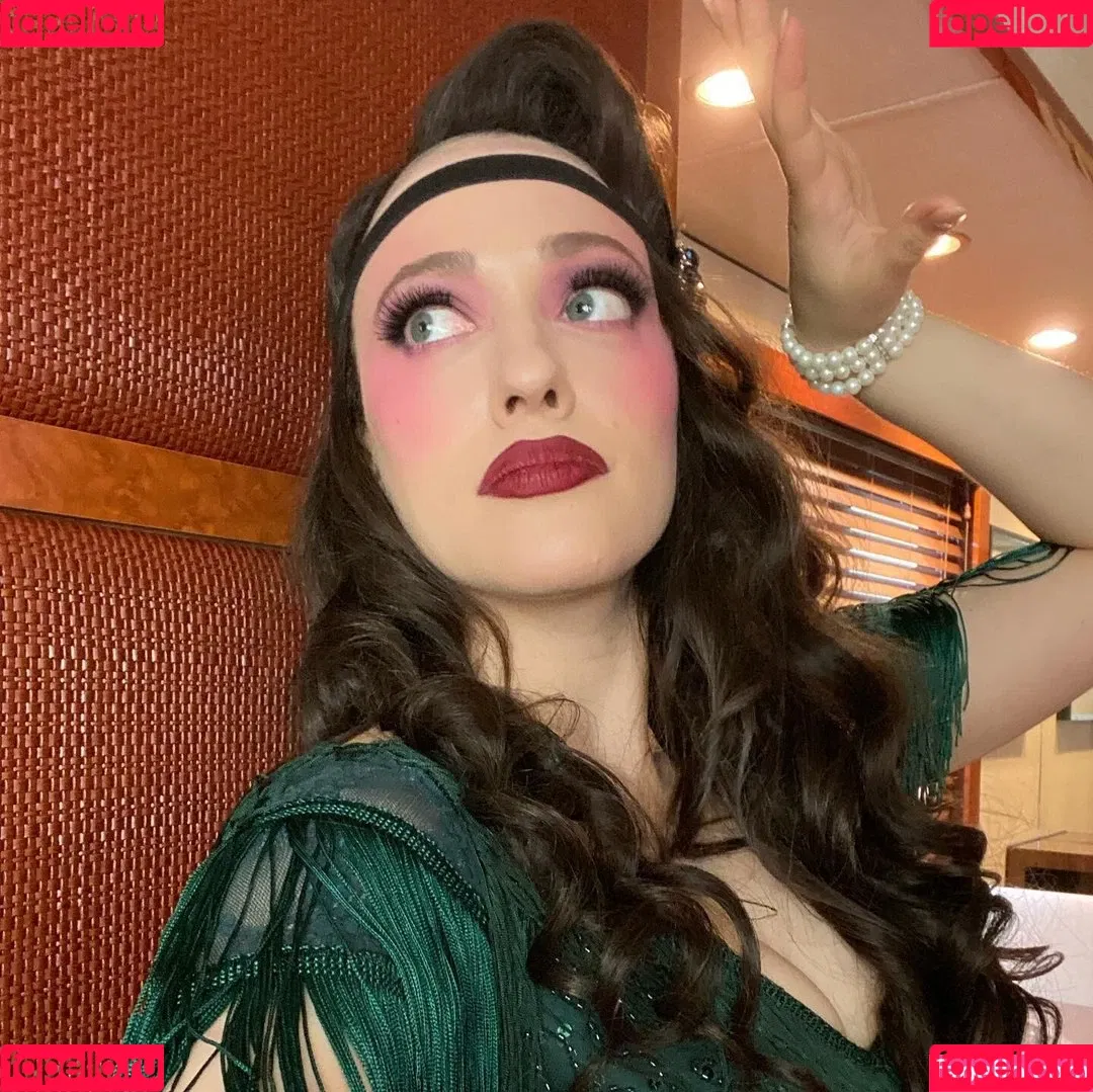 Kat Dennings / OfficialKat / katdenningsss Onlyfans Photo Gallery 