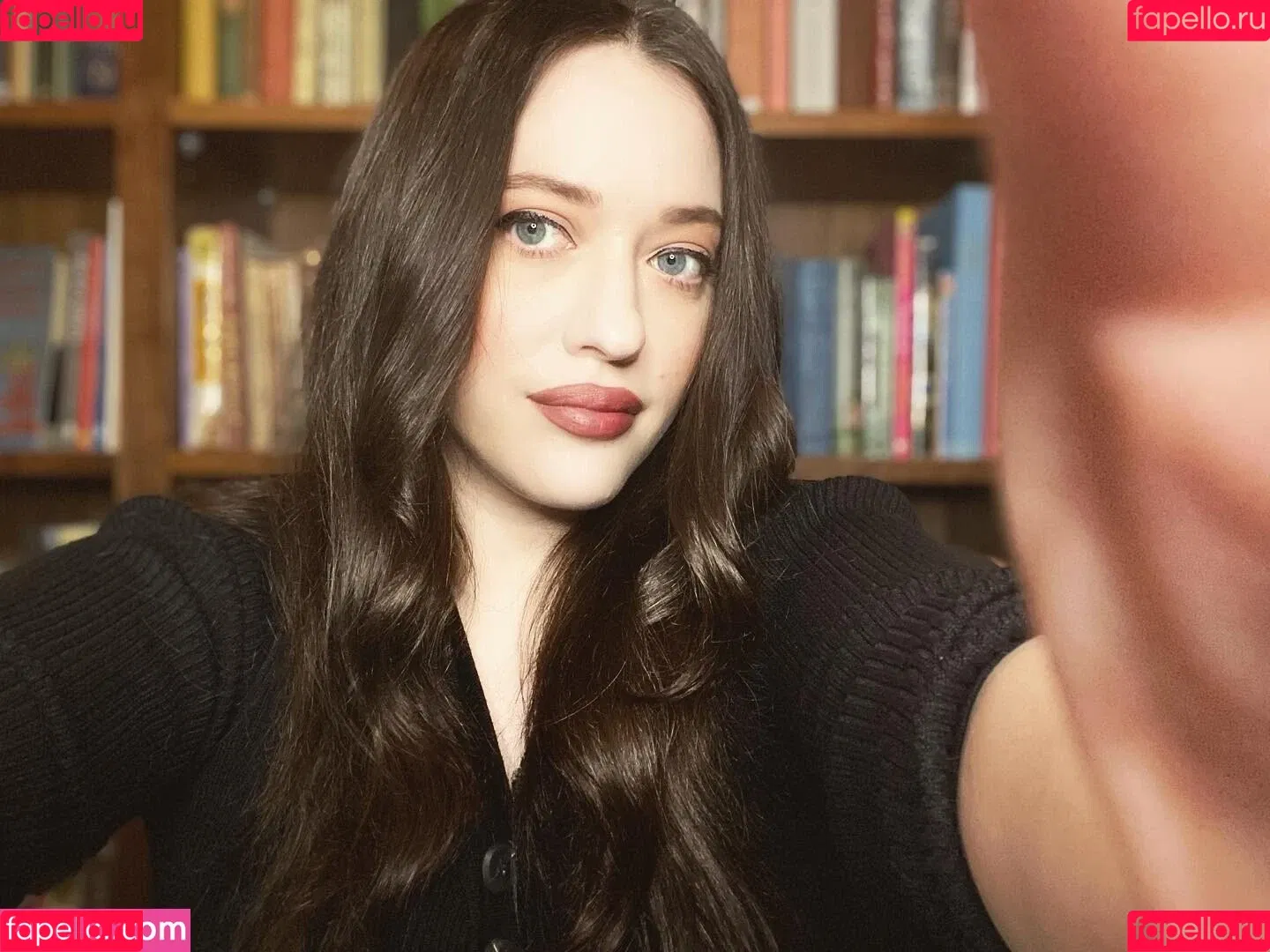 Kat Dennings / OfficialKat / katdenningsss Onlyfans Photo Gallery 