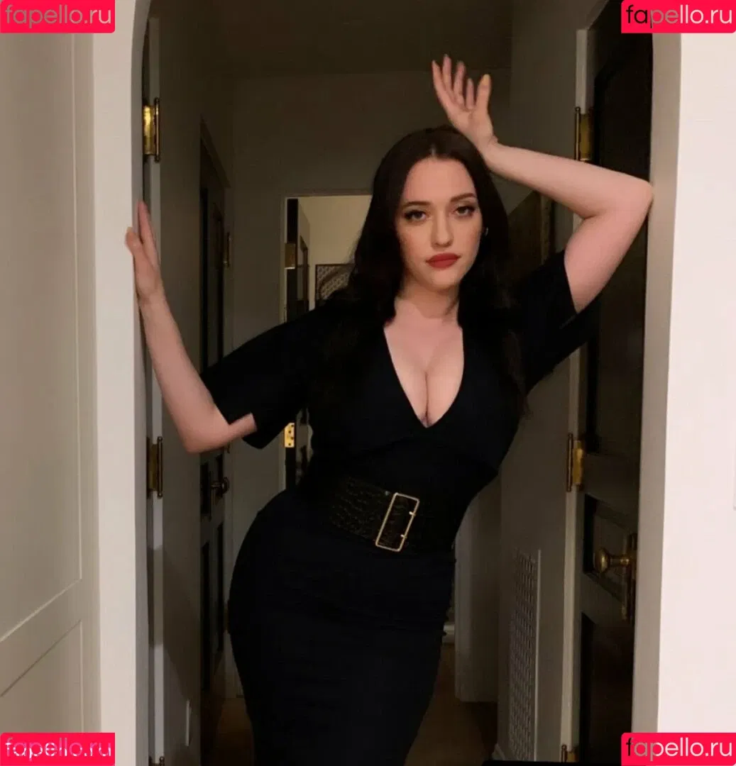 Kat Dennings / OfficialKat / katdenningsss Onlyfans Photo Gallery 