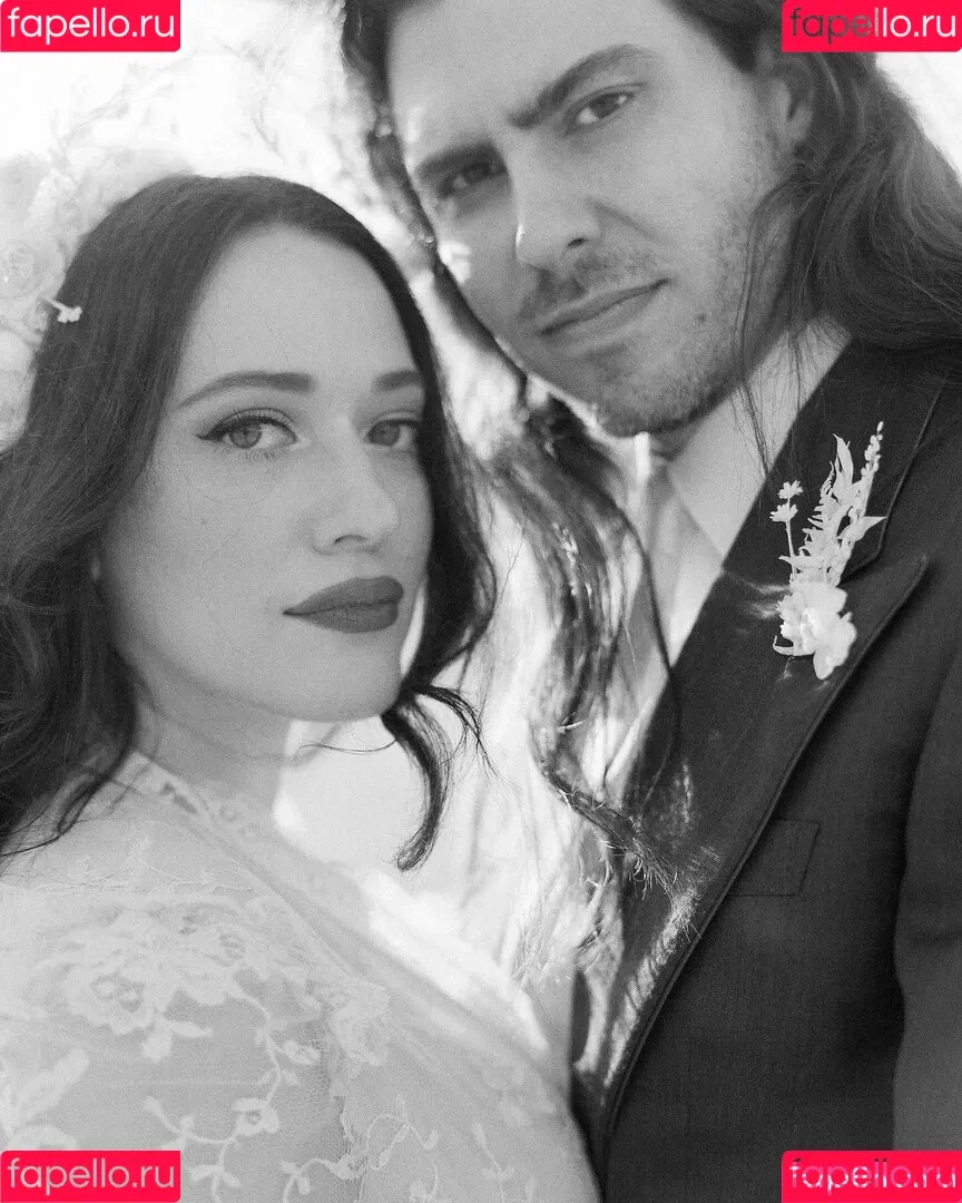 Kat Dennings / OfficialKat / katdenningsss Onlyfans Photo Gallery 